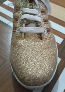 Glittery Shoes✨