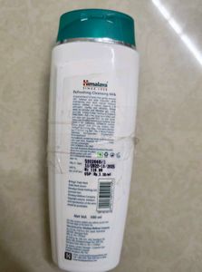Himalaya Cleansing Milk