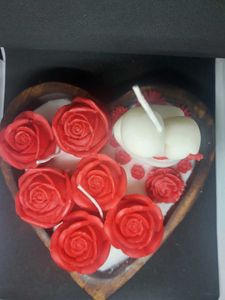 Romantic Rose Heart Candle