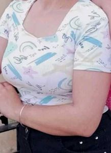 Cute Graphic Print Top