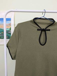 Collar Button Short Sleeve Top