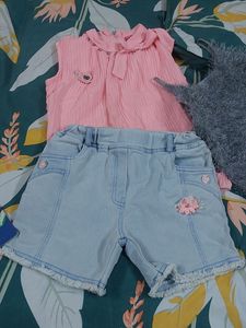 2 Pair Of Half Pant &amp; Top With Notebook