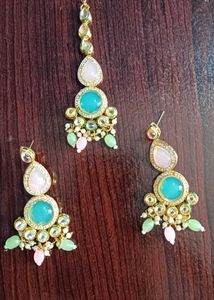 A Beautiful Polki  Earings & Mangtika Set