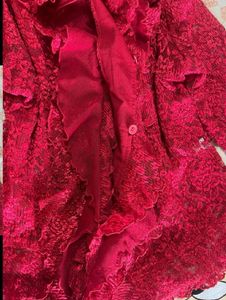 Y2K RED LACE TOP/SHRUG