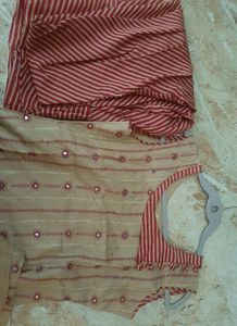 NEW DESINER SLEEVELESS  KURTA AND CHUDIDAR SET❤🤎