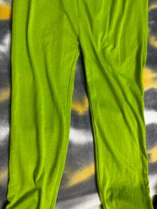 Green Casual Leggings