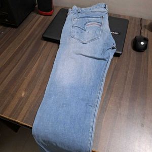 Studio Blue Jeans