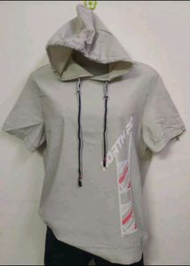Imported Brand New Tshirt With Hoodie 🎀