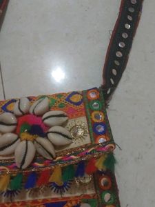 Side Beg Banjara