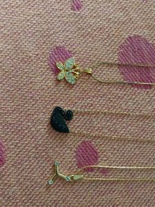 Swarovski Swan Necklace Dupe, 3 Chains For 250