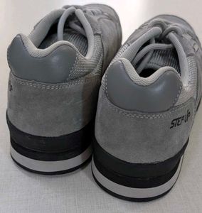 Woodland Gray Sneakers Joggers size 9