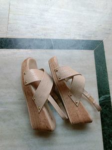 Zudio Nude Coloured Platform Heels