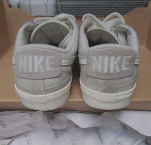 PRICE DROP !!NIKE BLAZER LOW SUEDE  PINK HEEL SHOE