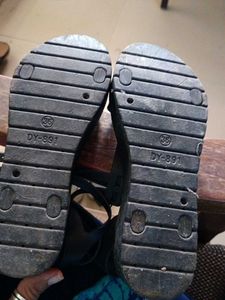 Black T-Strap Buckle Sandals