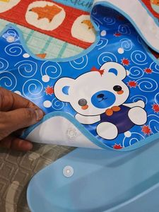 Cute Bear Print Baby Bib.   Not Used Once ...