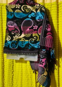Indian Paisley Print Shawl