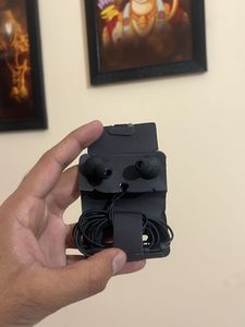 Samsung Akg Original With Bill Under Warranty