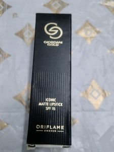 Iconic Matte Lipstick(Vegan)