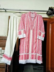 Newly Kurta Pant Set With Lace Details