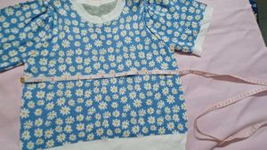Cute Floral Print Top