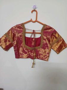 Silk Saree With Blouse Set