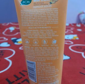 Joy Apricot Face Scrub