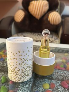 Perfume Oil with Decorative Holder