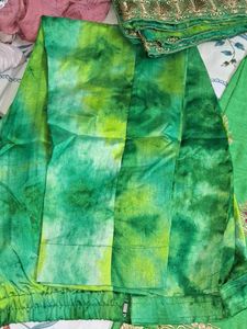 Beautiful Partywear Suit Set