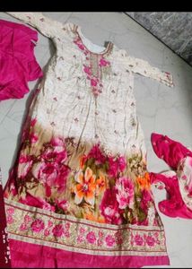Floral Kurta Set
