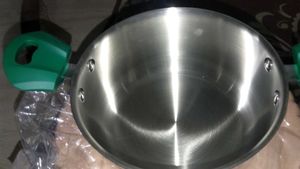 NEW INDUS VALLEY Tri Steel Saucepot With Lid