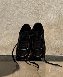 Skechers Black Shoes Like New