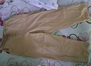 Combo Of 5 T Shirt With Free Cotton Pant