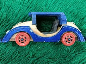 Wooden 🚗