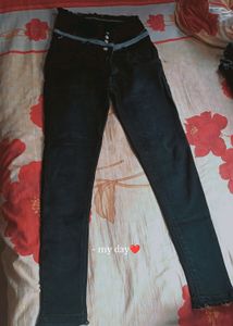 Black Jeans