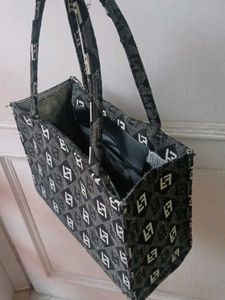 Patterned Tote Handbag