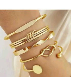 Gold Bangles Set