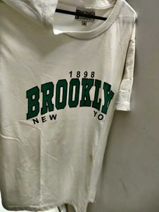 ✨ Brooklyn 1898 Oversized Tee – White | Size M