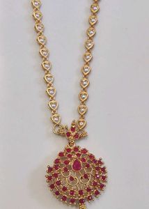 Elegant Gold & Ruby Necklace