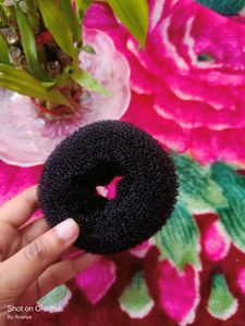 Woman Stylish Hair Bun Rubber