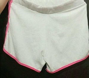 Shorts For Womans