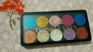 Glitter Eyeshadow palette ⭐