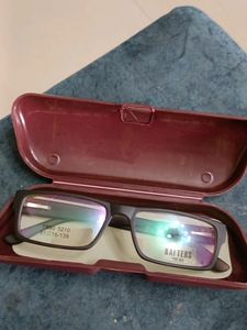 Unisex Frame