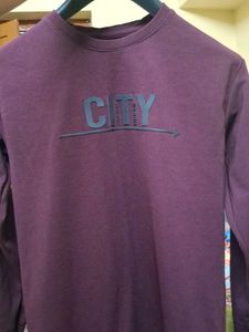 sweat tshirt