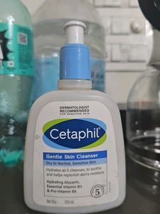Cetaphil Cleanser And Ordinary Peeling Solution