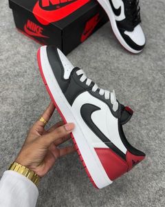 AJ 1 Low OG &#34; Black Toe &#34;