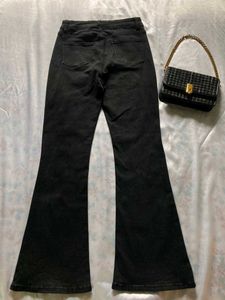 Fitted Flared Denim