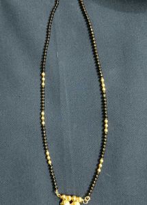 Elegant Gold Mangalsutra Necklace