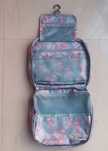 House of quirk Travel Makeup Pouch/Bag