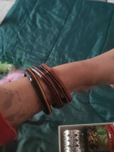Set Of Bangles