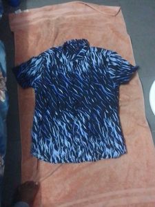 Patterned Men's Shirt